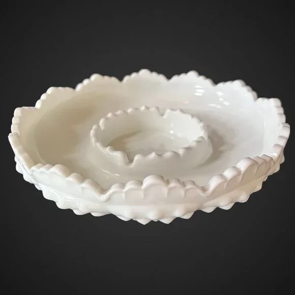 Vintage Fenton Glass Ashtray MCM White Scalloped Chip and Dip Bowl Hobnail Vtg - Picture 10 of 12